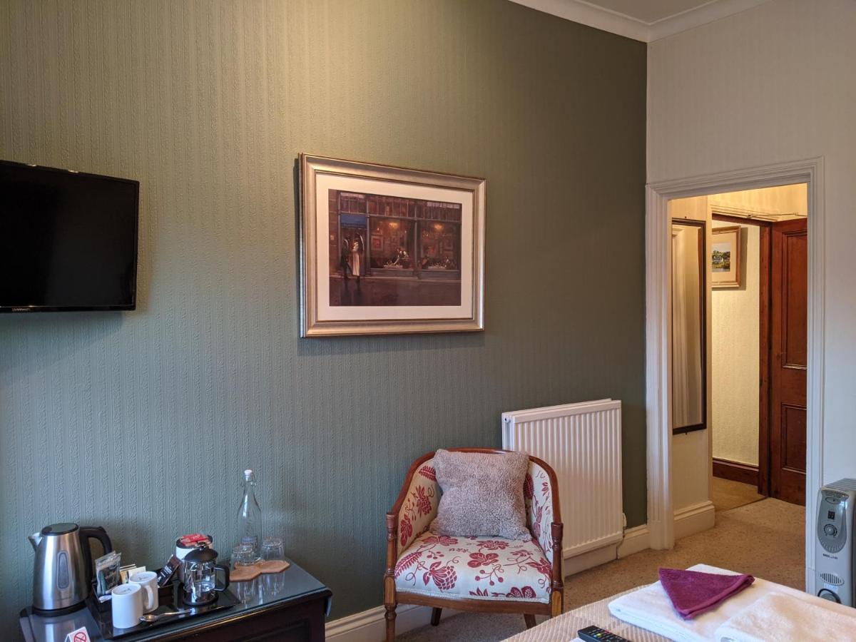 1 Park Road Bed & Breakfast วินเดอร์เมียร์ ภายนอก รูปภาพ