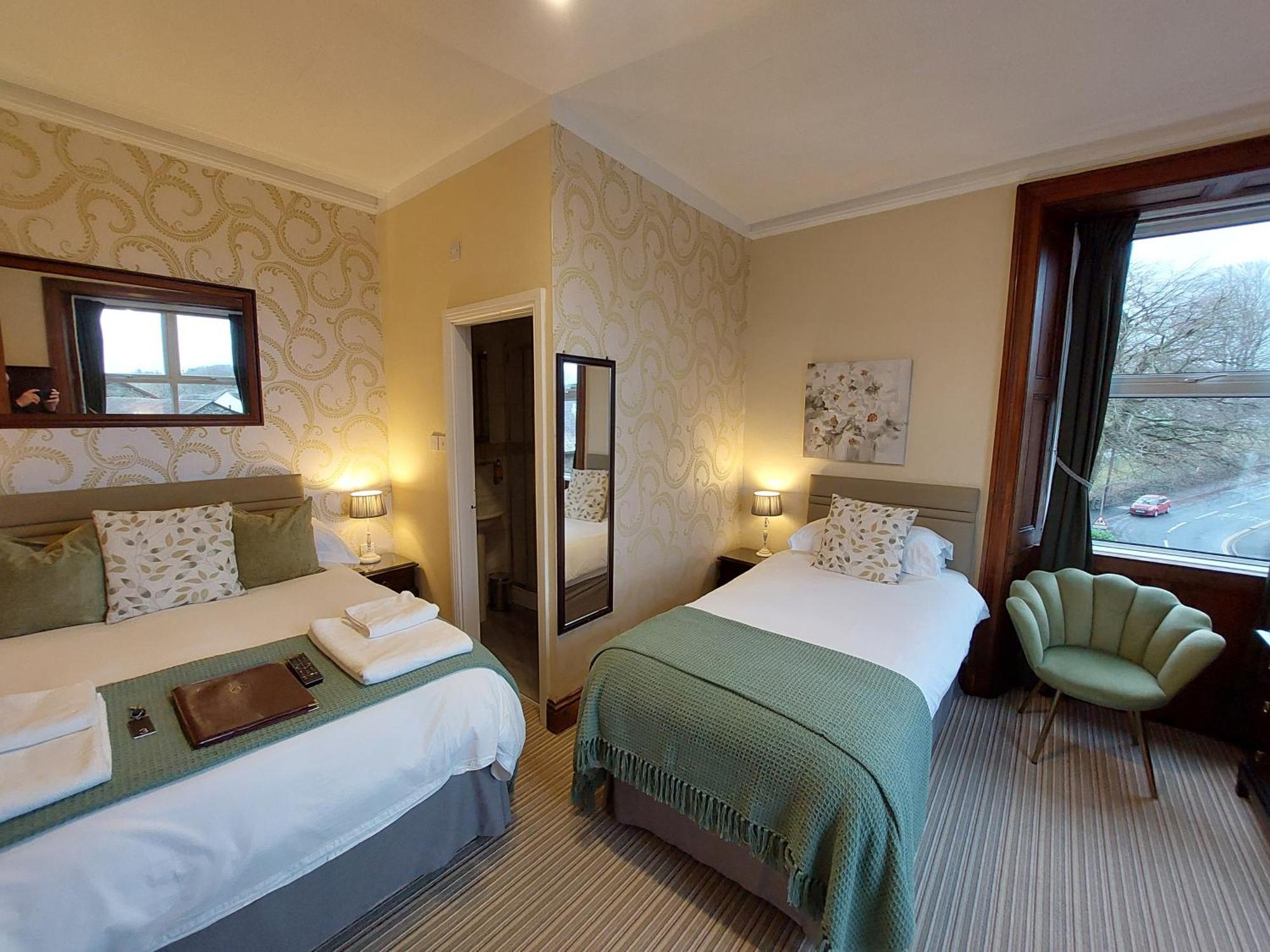 1 Park Road Bed & Breakfast วินเดอร์เมียร์ ภายนอก รูปภาพ
