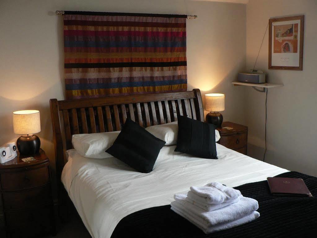 1 Park Road Bed & Breakfast วินเดอร์เมียร์ ภายนอก รูปภาพ