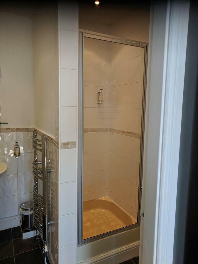 1 Park Road Bed & Breakfast วินเดอร์เมียร์ ภายนอก รูปภาพ